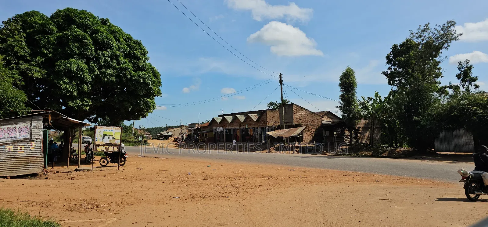 Gobero Highway Tarmac View Plots on Sale Along Hoima Road