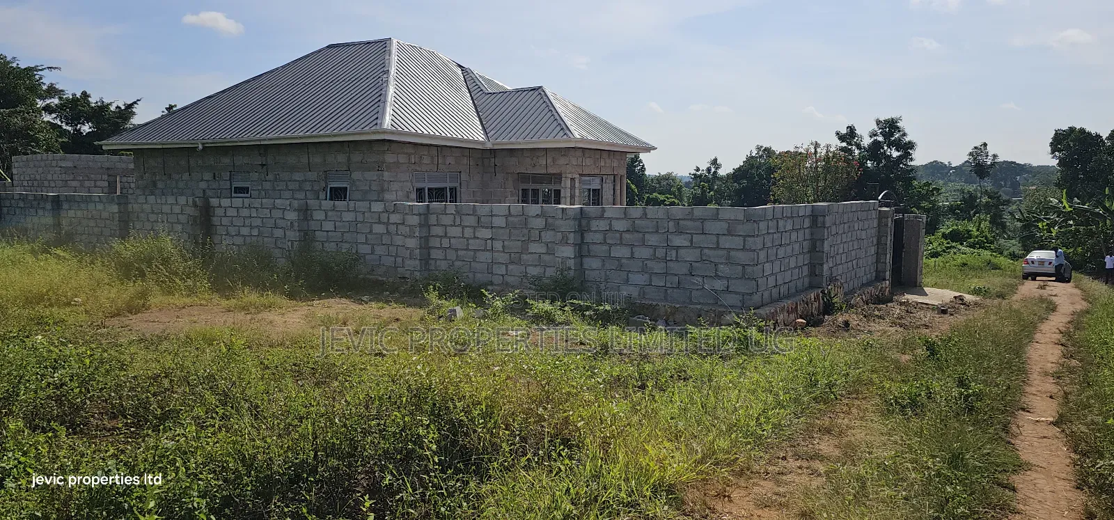 Gobero Highway Tarmac View Plots on Sale Along Hoima Road