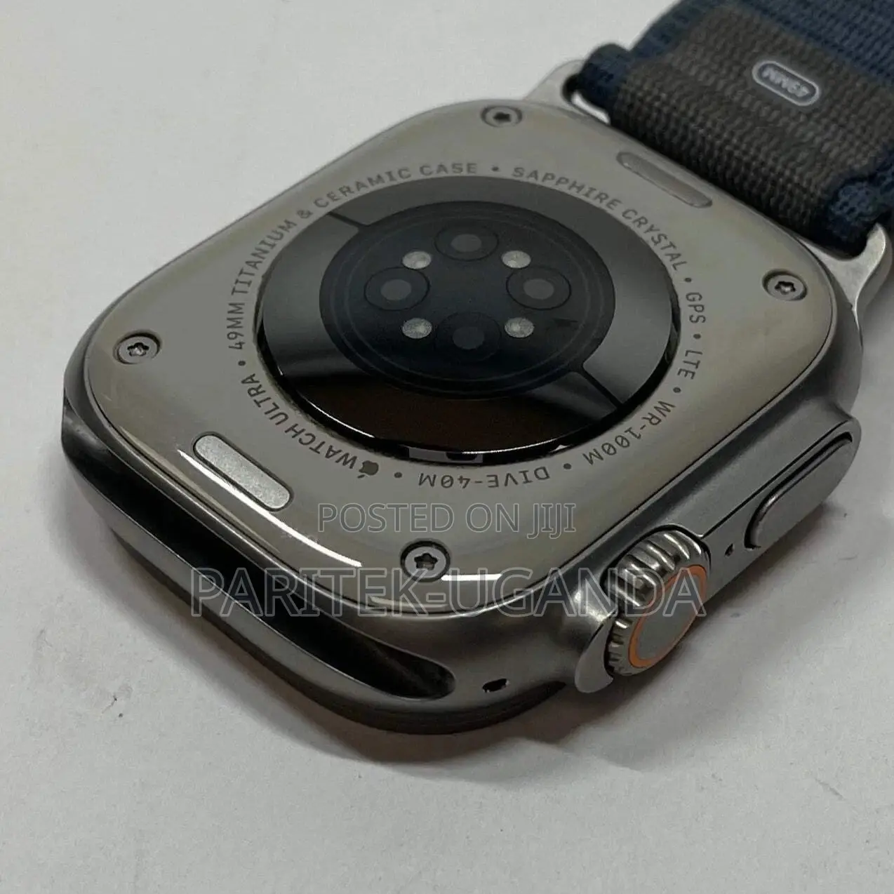 Apple Watch Ultra 2, 49mm Titanium Black Alpine Loop