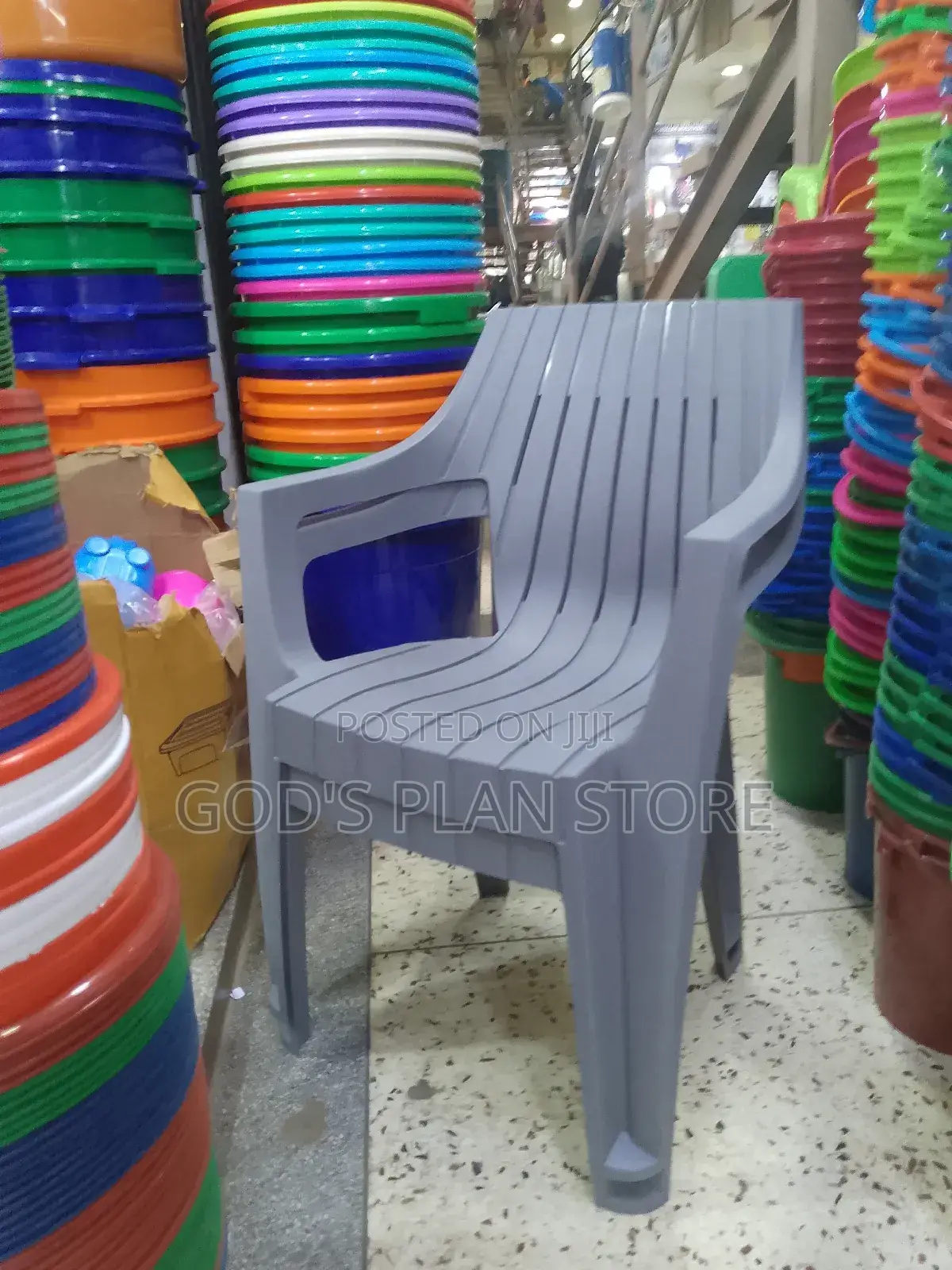 Hotel and Bar Plastic Chairs (Ly)