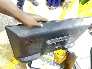 32” Mitech Digital Tv