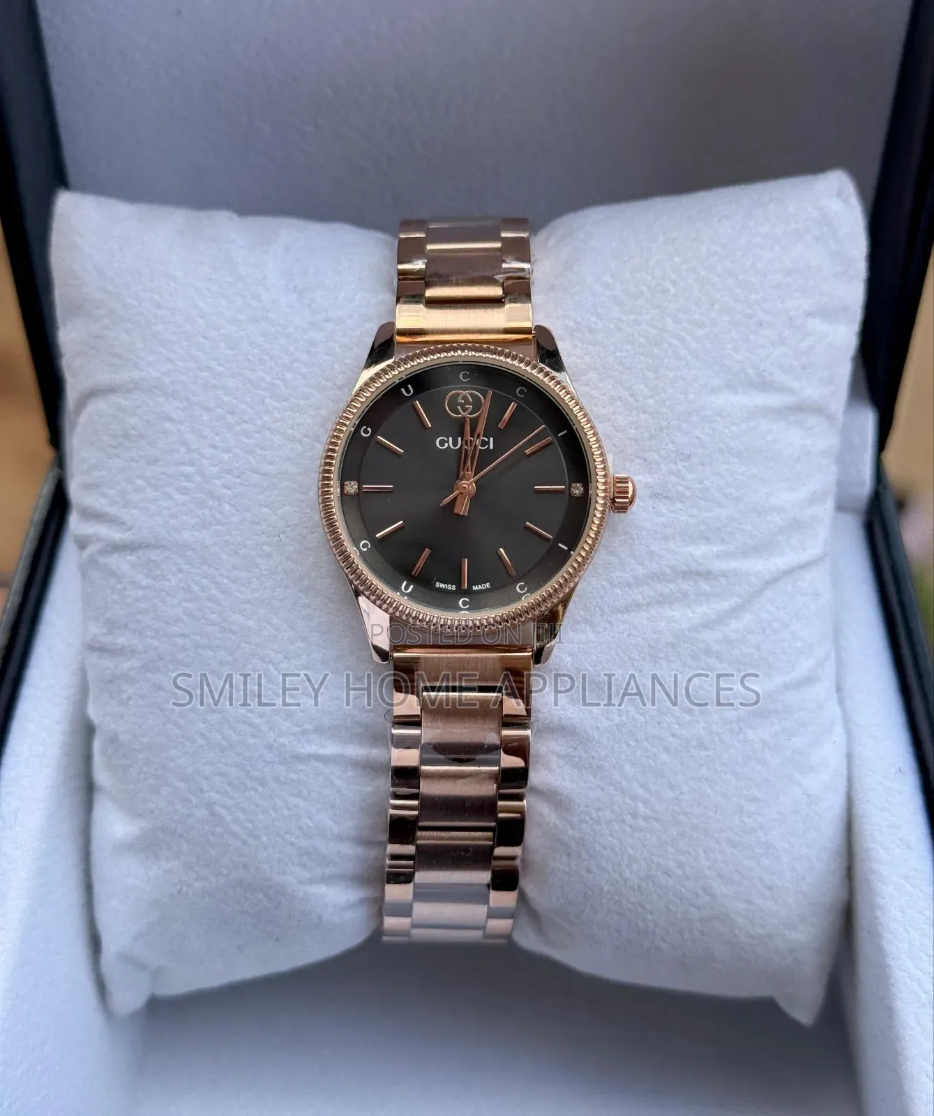 Gucci Women's Watch Gift Box Watch at Cut Price