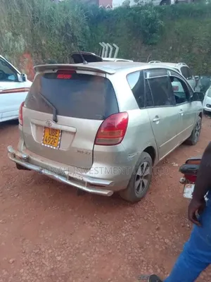 Toyota Corolla Spacio 2006 Gold