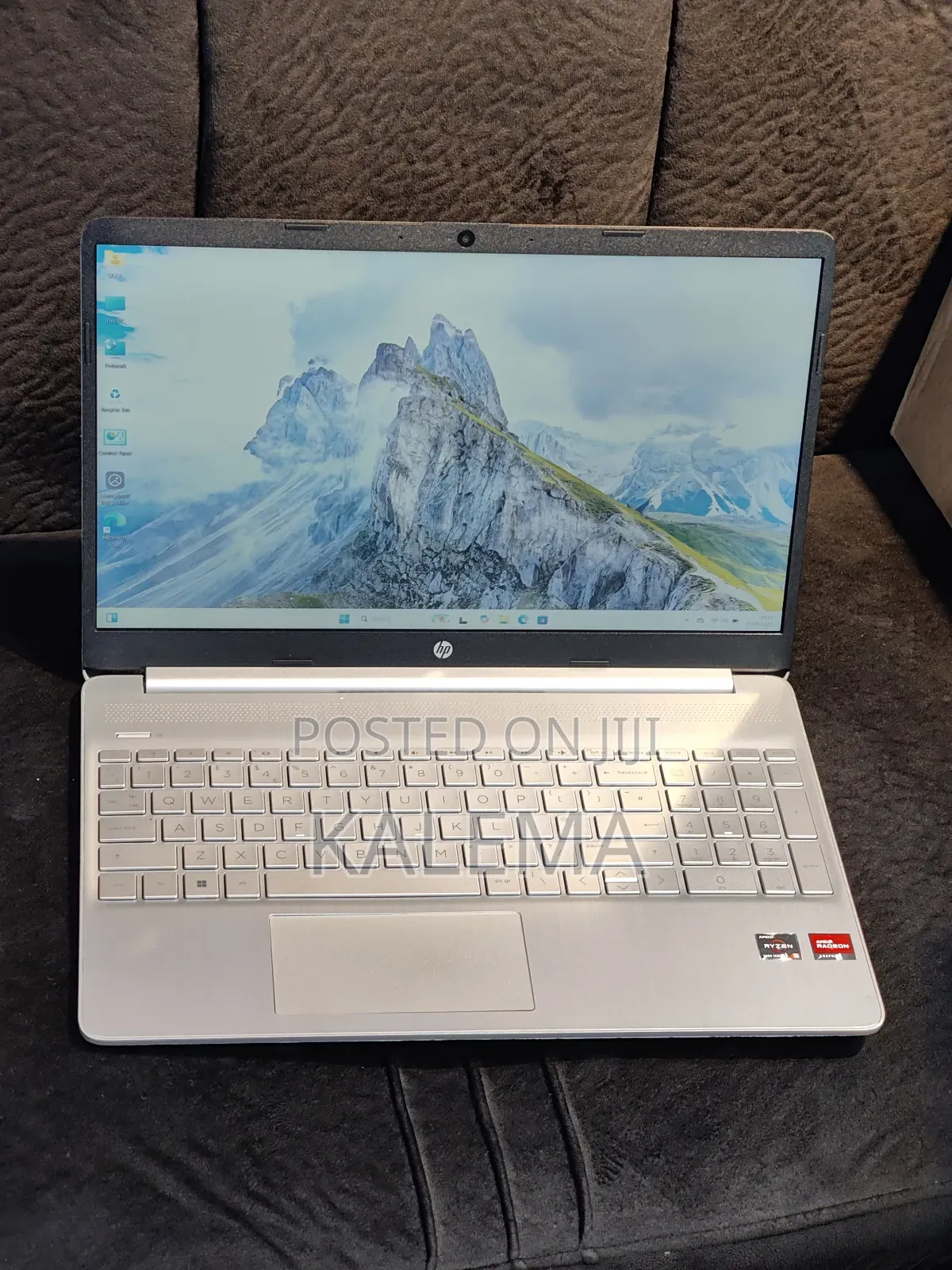 New Laptop HP 15-Dw1197nia 8GB AMD Ryzen HDD+SSD 256GB