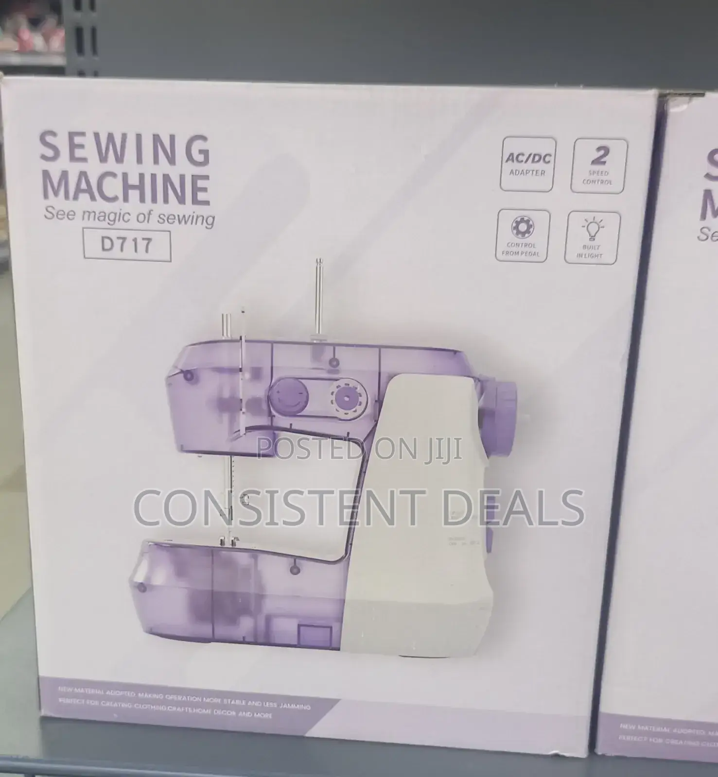 D717 Mini Household Sewing Machine