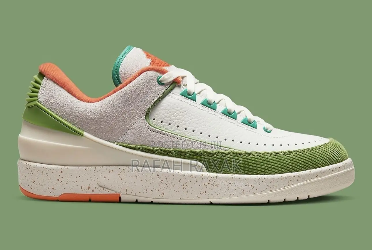 Original Air Jordan 2 Retro Low “Titan” Basketball Sneakers