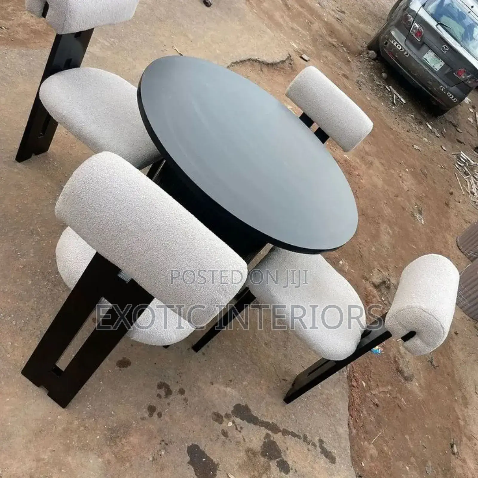 Dining Table of 4seater Call