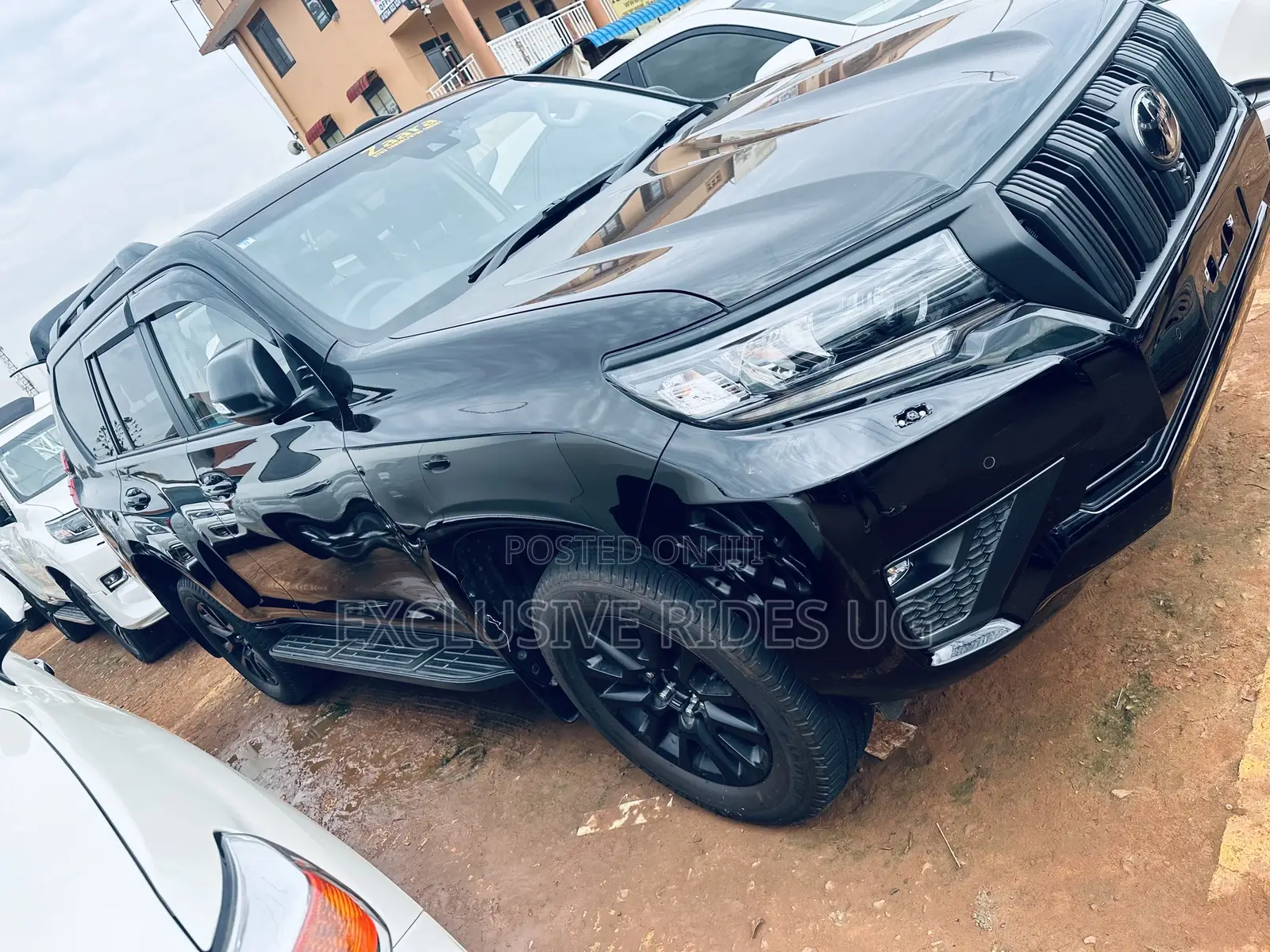 Toyota Land Cruiser Prado 2023 Black