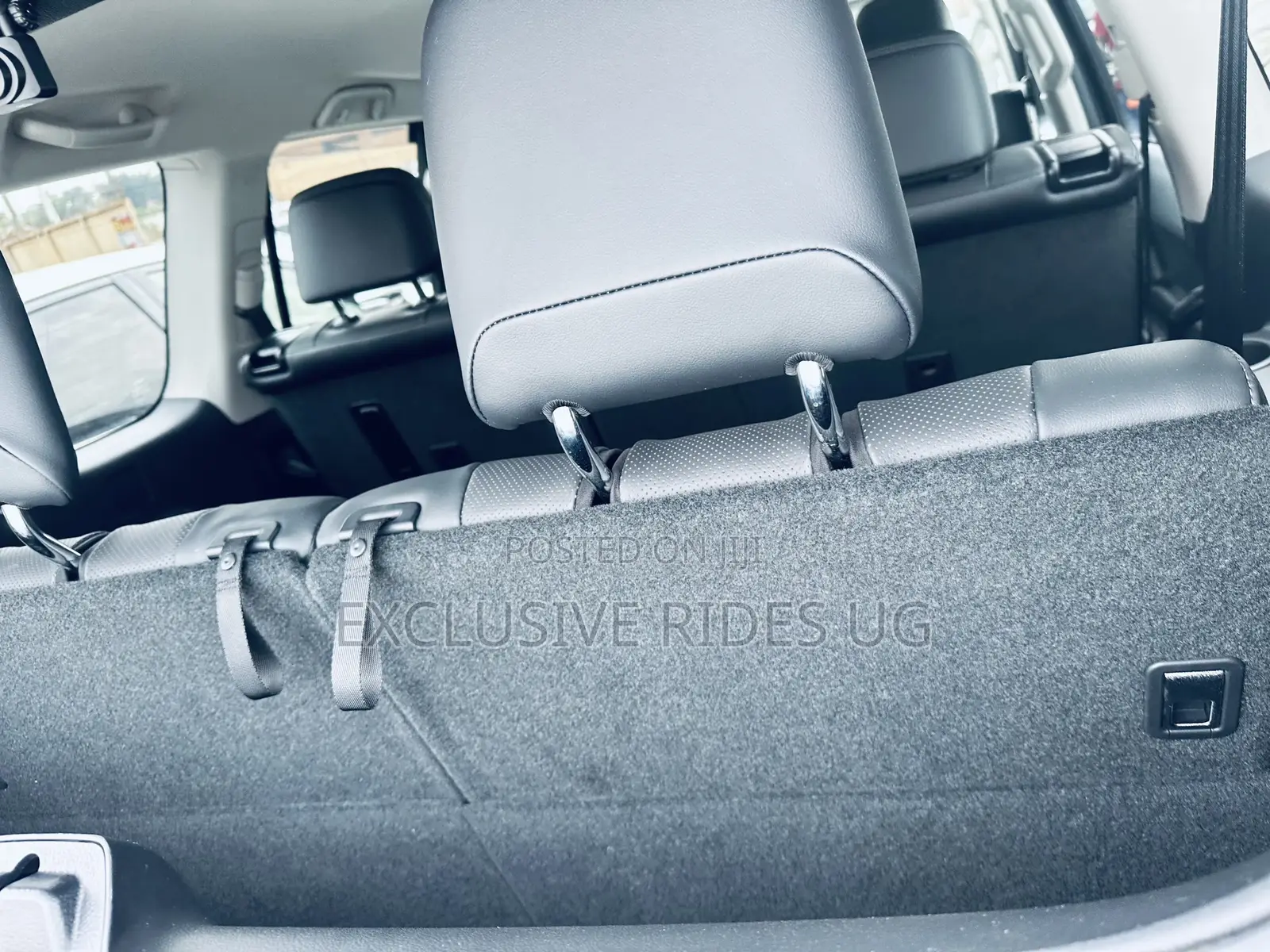 Toyota Land Cruiser Prado 2023 Black