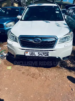 Photo - Subaru Forester 2014 White