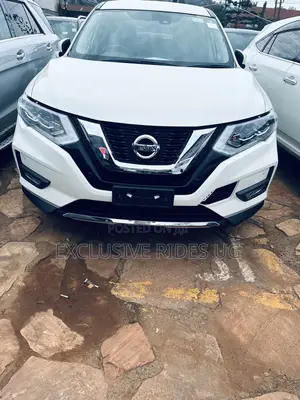 Photo - Nissan X-Trail 2.0 Petrol AWD 2017 White