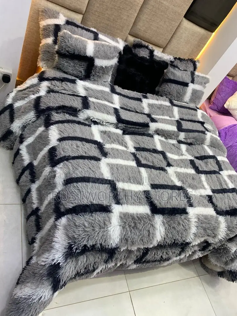 Wool Fluffy Bedcover - 6pcs in 1 (6by6)