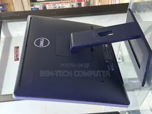 19inch Square Monitor Dell