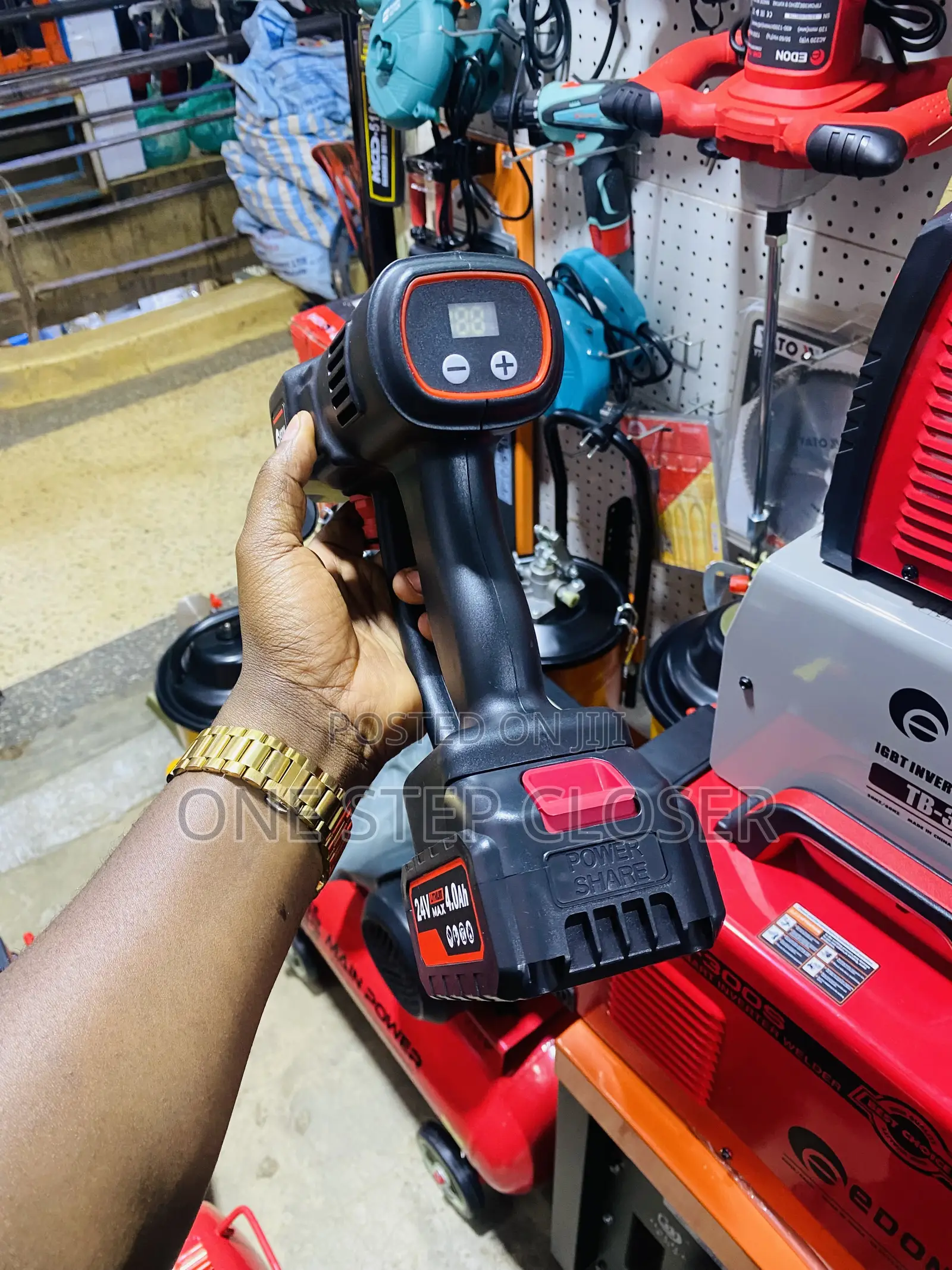 Cordless High Pressure Washer Machine