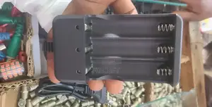 18650 Battery Charger 4-Slot Li-Ion Lithium Battery
Charging