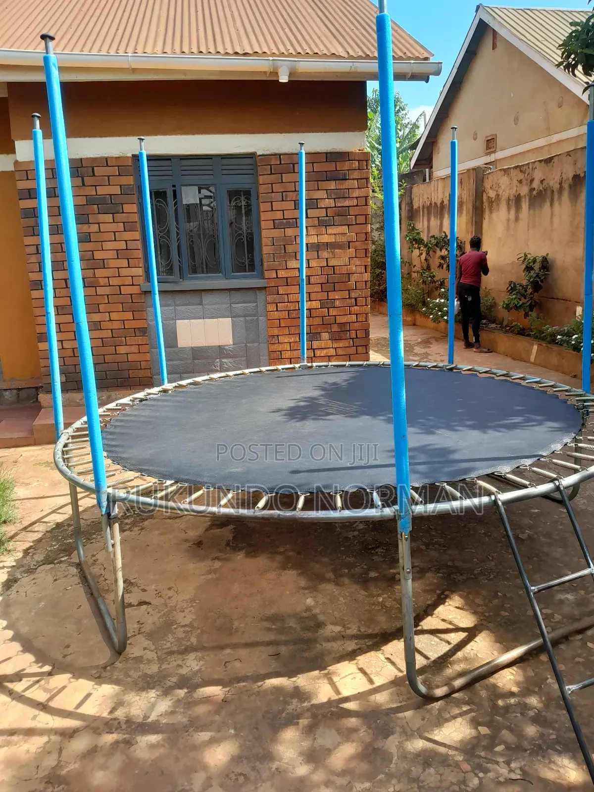 Trampoline Set Up/Installation