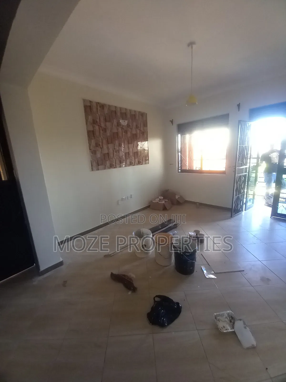 2bdrm Bungalow in Kira Mamerito Road, Central Division for rent
