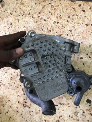 Water Pump for Toyota Fielder Hybrid 2015
