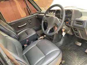 Mitsubishi Pajero 1990 Gray
