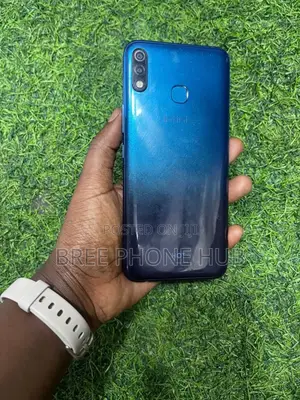 Infinix Hot 8 Lite 32 GB Blue