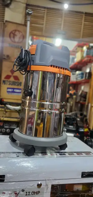 Wet Dry Vaccum Cleaner/ Woover 30liters