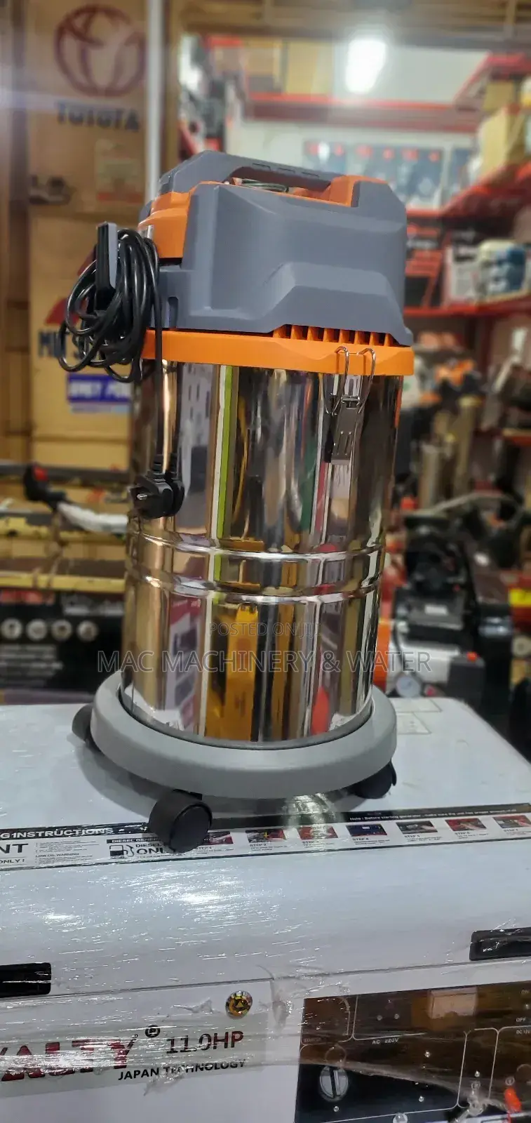 Wet Dry Vaccum Cleaner/ Woover 30liters