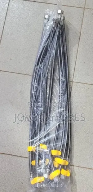 Flexible Tube(1.5 - 3)Fts at Pc