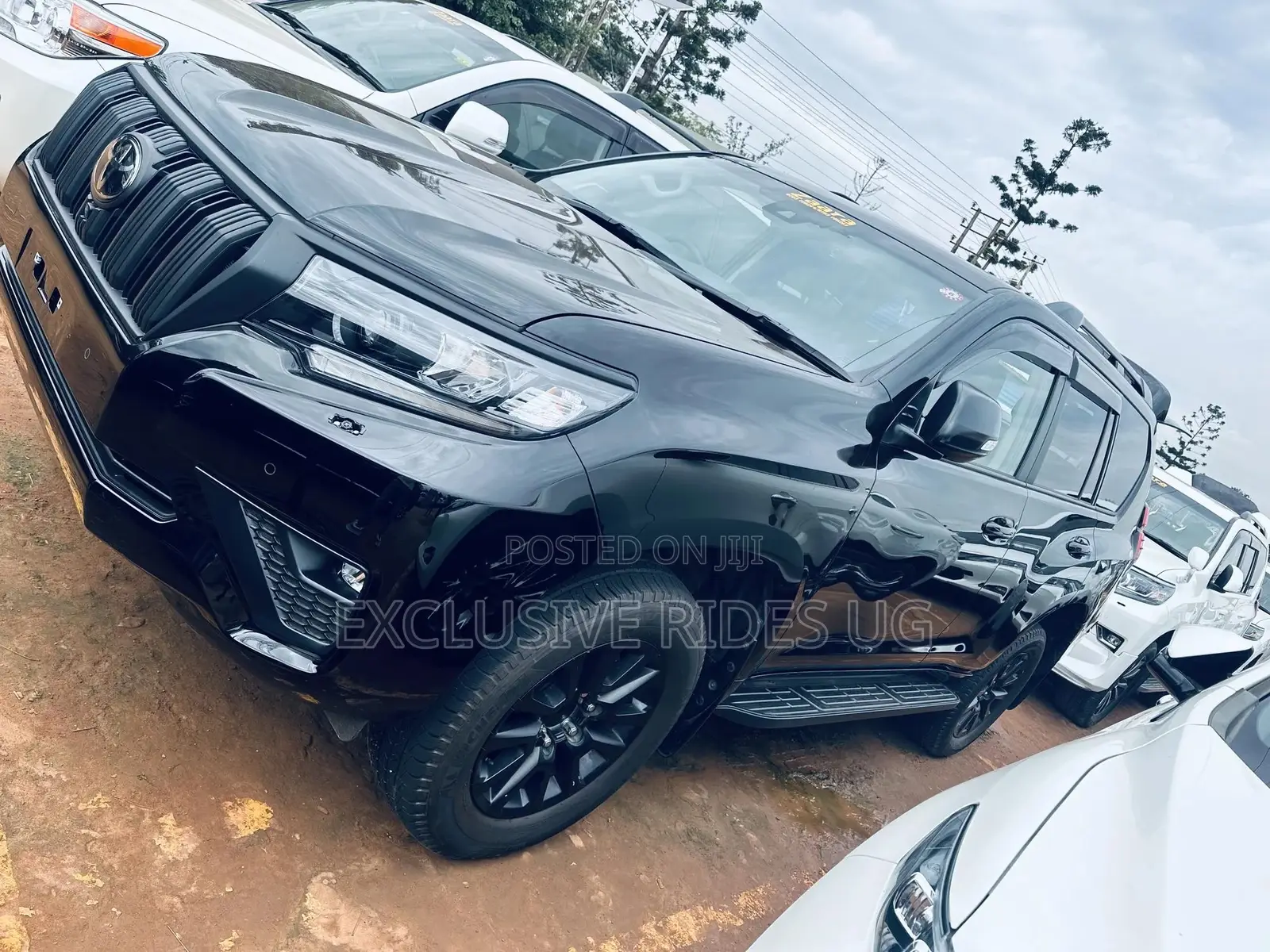 Toyota Land Cruiser Prado 2023 Black