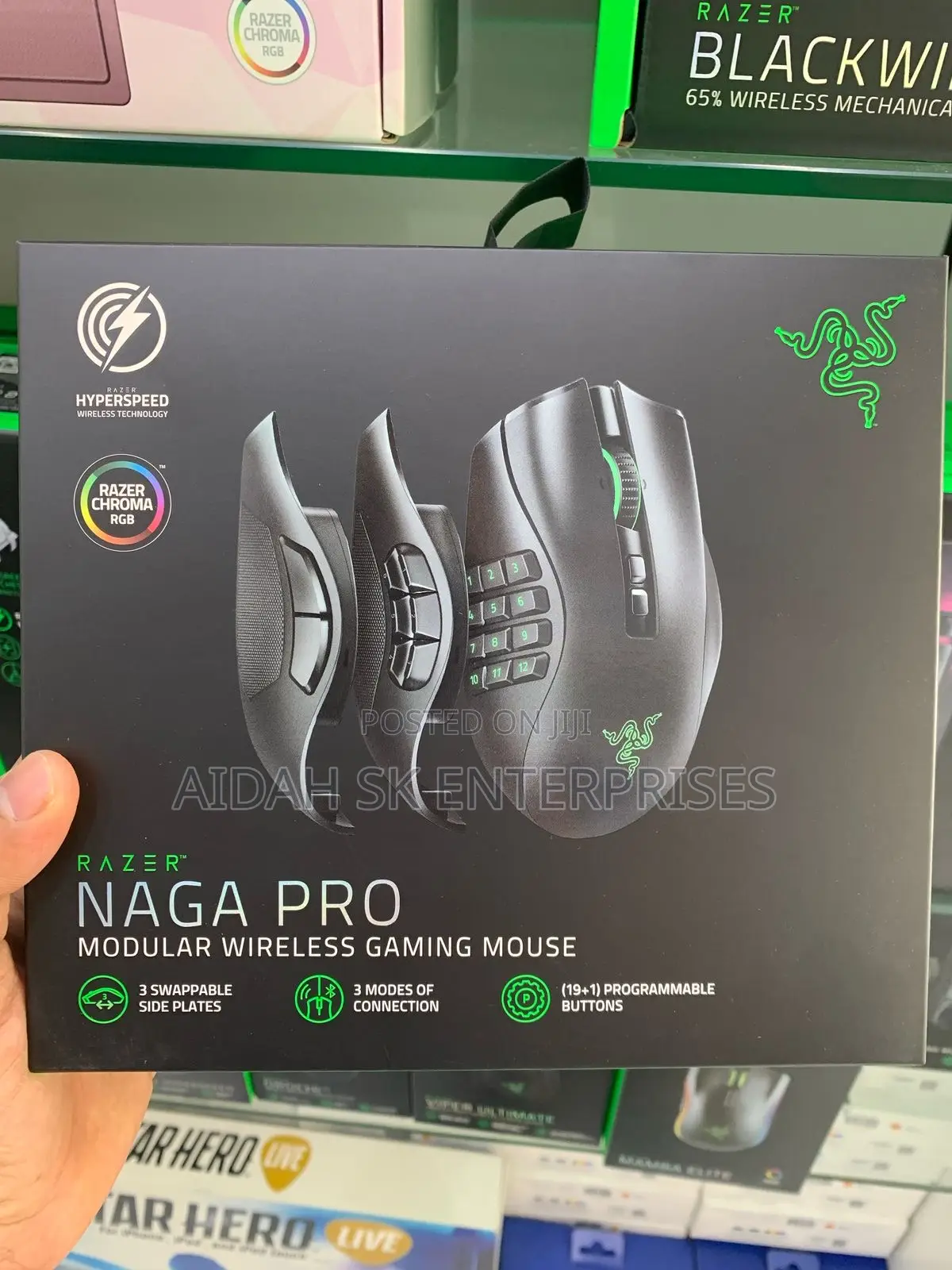 Razer Naga Pro Wireless Gaming Mouse: Interchangeable Side