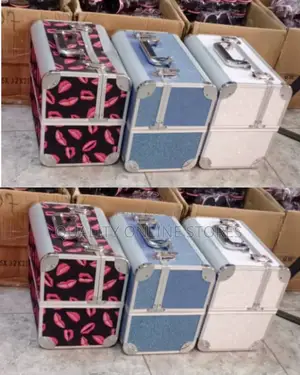 Travel Portable Make Up Storage Box