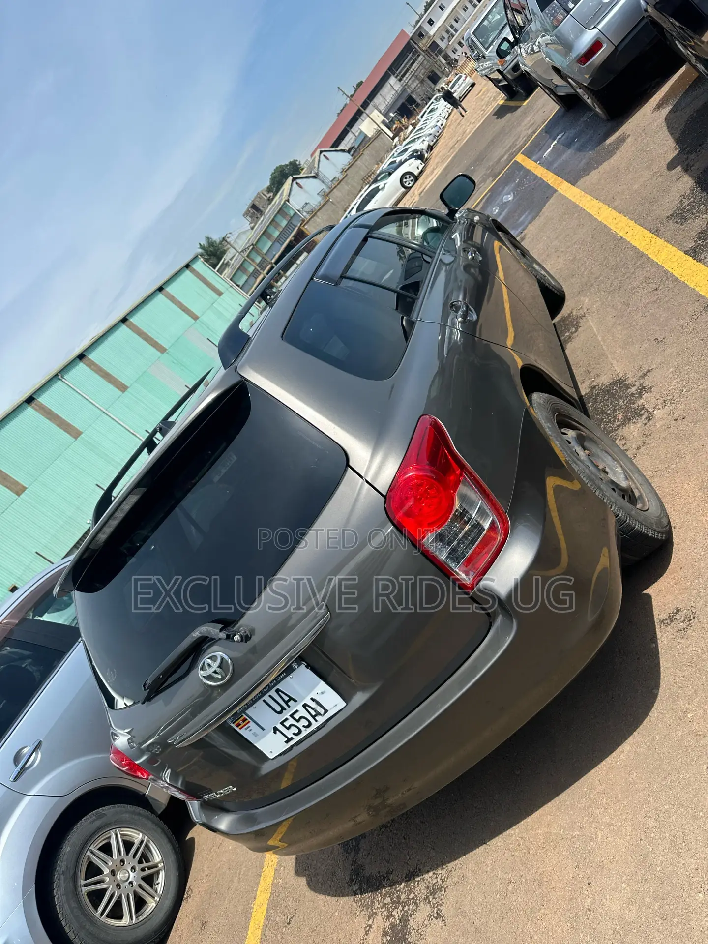 Toyota Corolla Fielder 2012 Gray