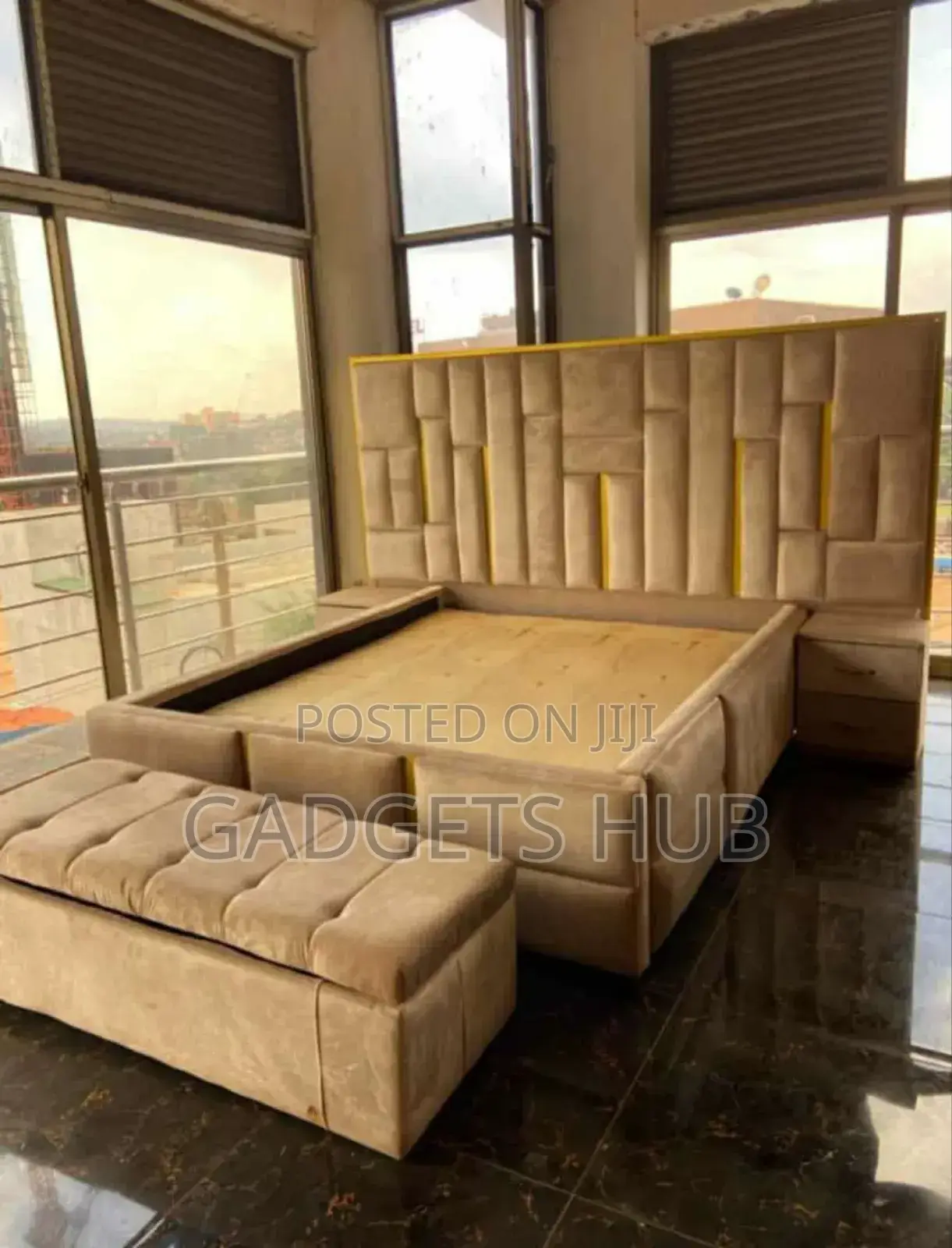 Soft Leather Bed With Queen
Bed Frame Modern