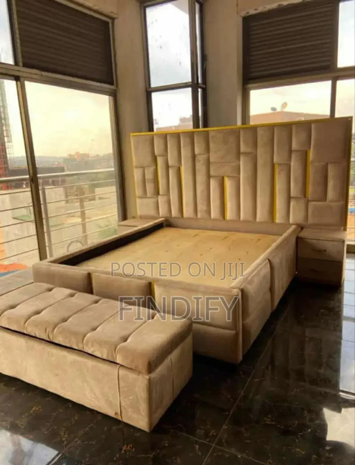 Soft Leather Bed With Queen
Bed Frame Modern