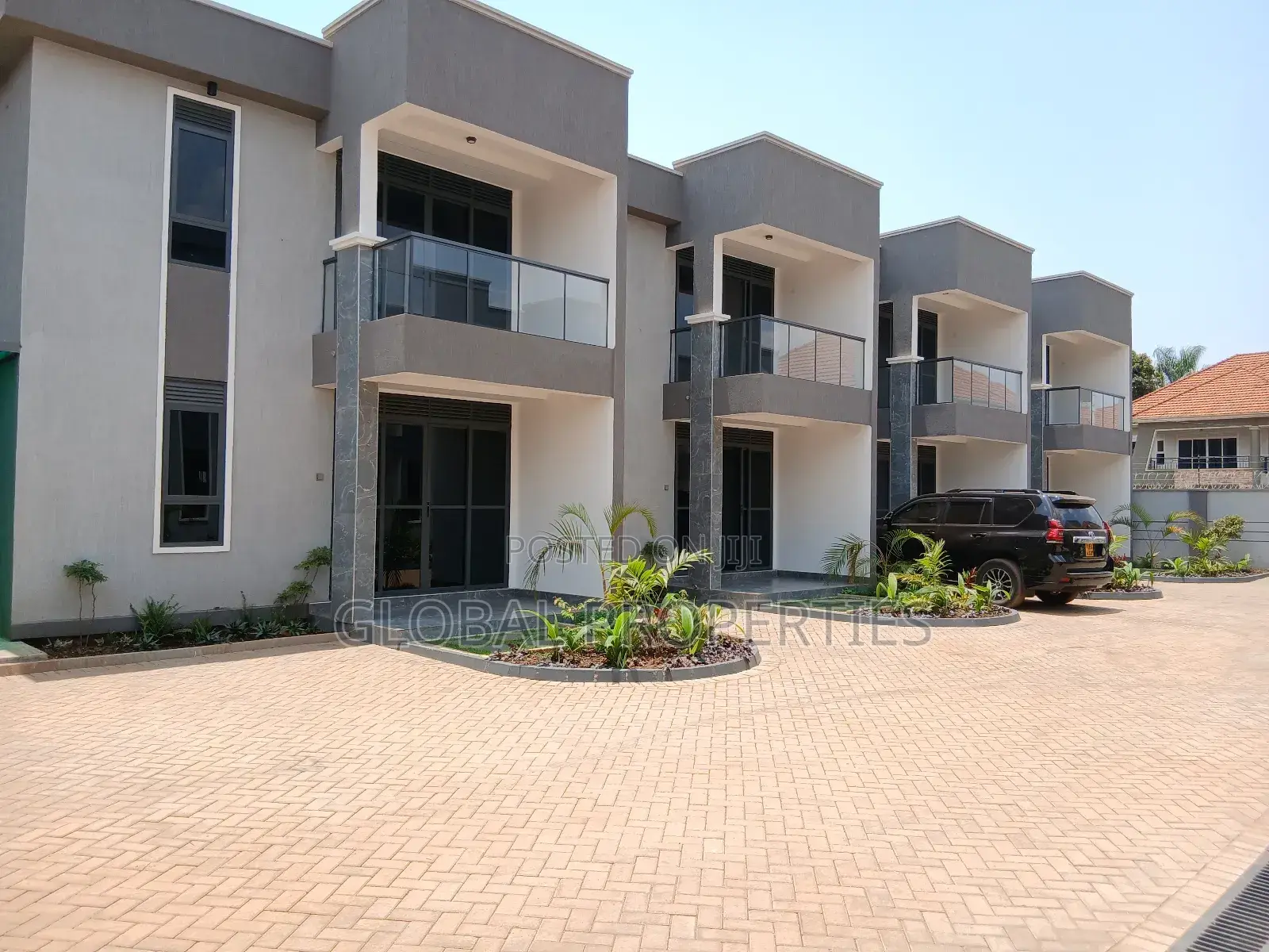 3bdrm Duplex in Naalya Estate, Central Division for rent