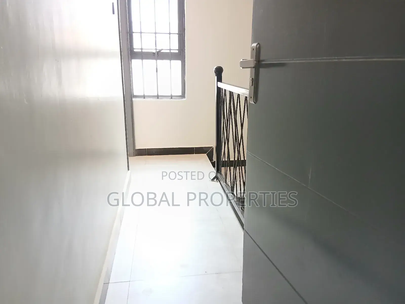3bdrm Duplex in Naalya Estate, Central Division for rent