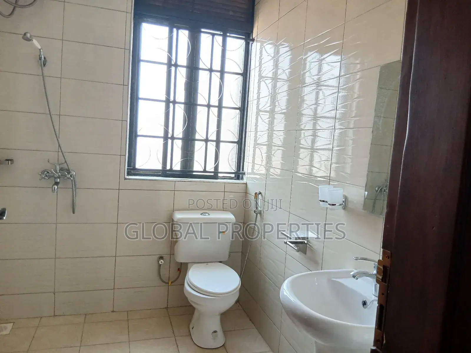 2bdrm Apartment in Kireka Namugongo Rd, Central Division for rent