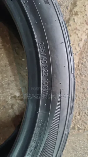 265/40r22 Toyo Foreign Used Made in Japan
