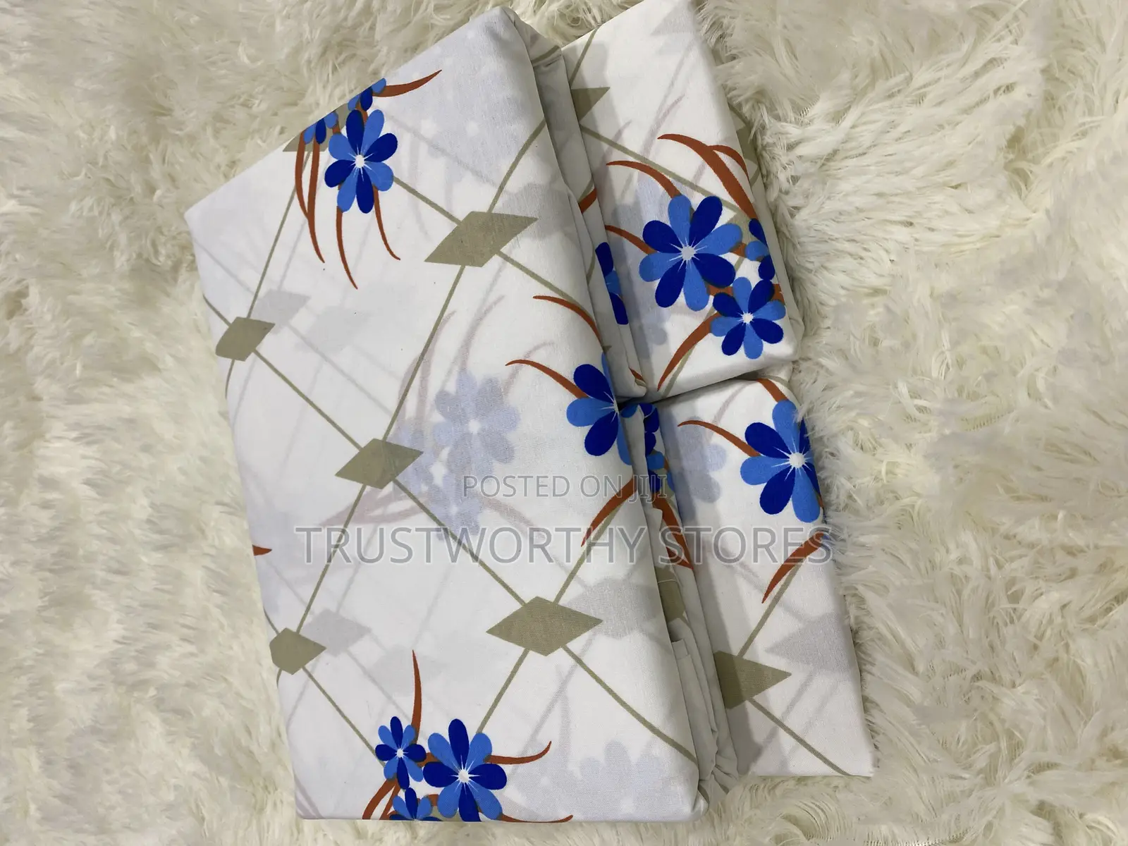 5x6 and 6x6 Bedsheets With 4 Pillowcases