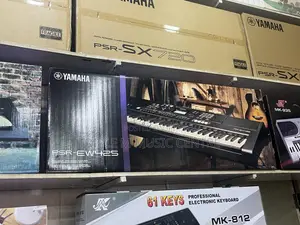 Yamaha PSR Ew 425 Keyboard