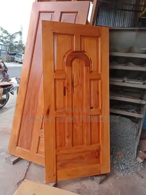 Doors/ Wooden Doors/ Hardwood/Mahogany