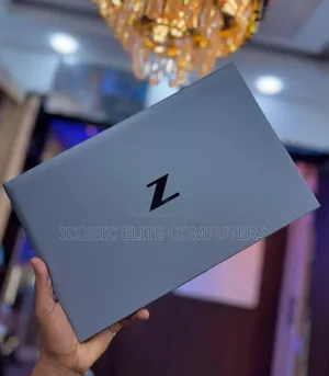 New Laptop HP ZBook Firefly 15 G7 16GB Intel Core i7 SSD 512GB