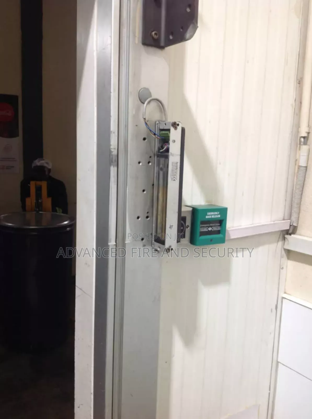 Access Control System Installation and Maintenance
