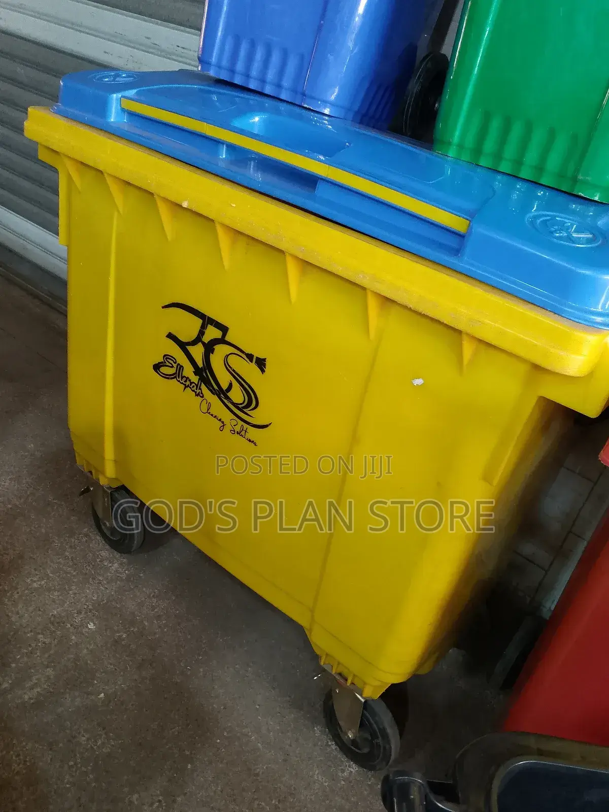 Plastic Dust Bins 660litres