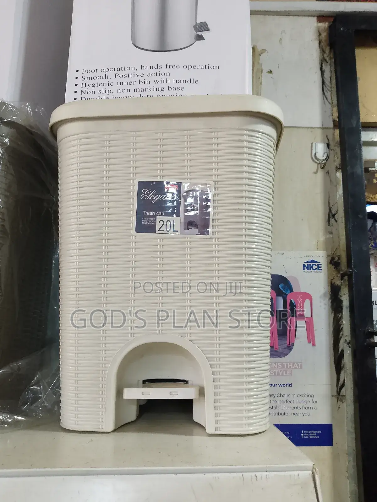 Plastic Office Dust Bins