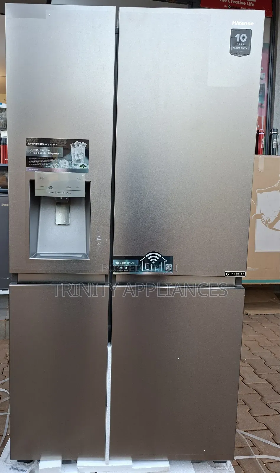 Hisense 720 Liters Refrigerator Dispenser Ice Maker, Wifi