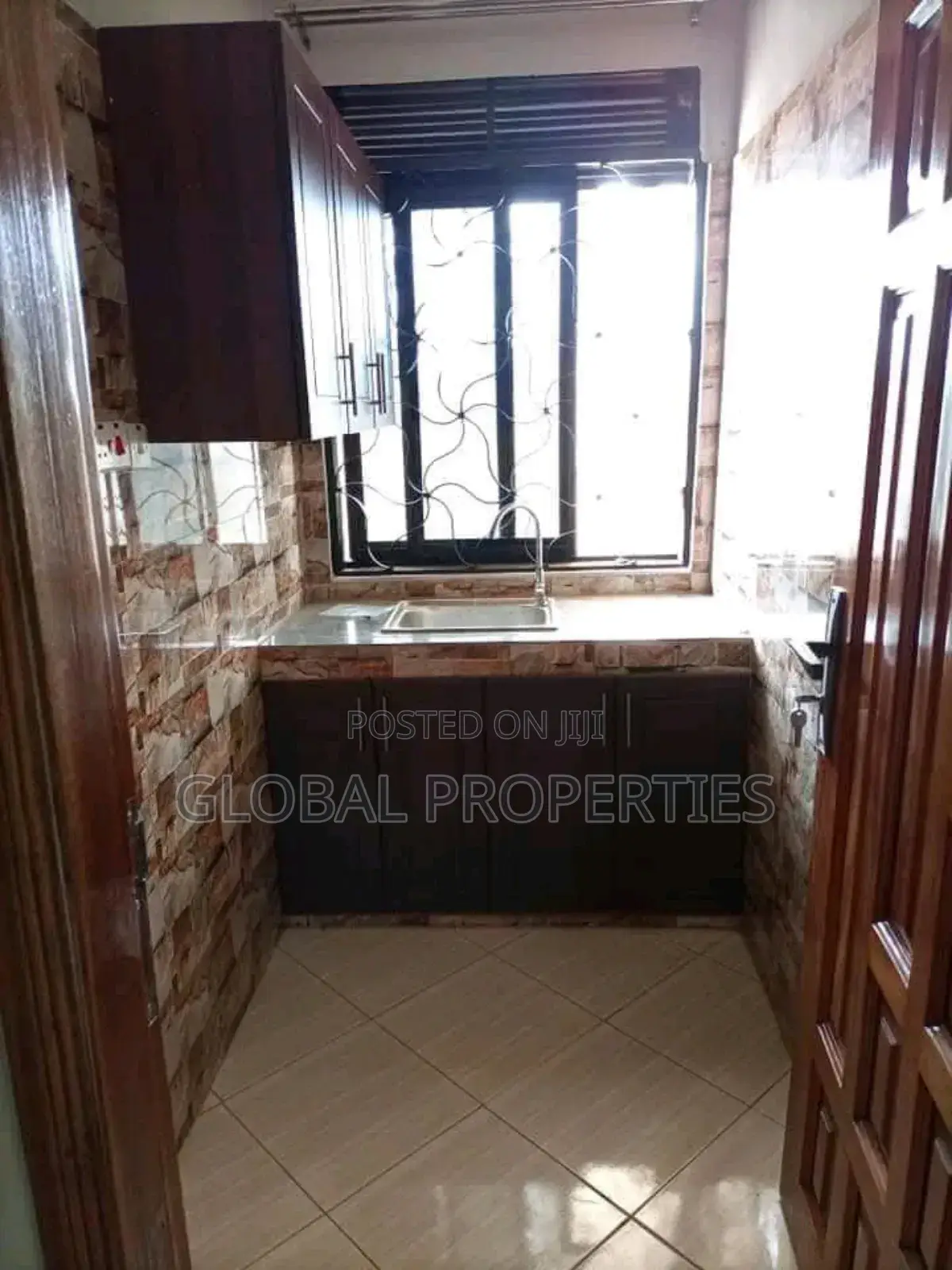 1bdrm Bungalow in Kirinya Bweyogerere, Central Division for rent