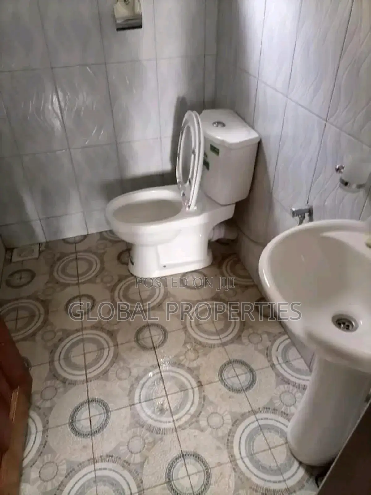 1bdrm Bungalow in Kirinya Bweyogerere, Central Division for rent