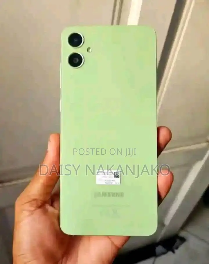 New Samsung Galaxy A05 128 GB Rose Gold