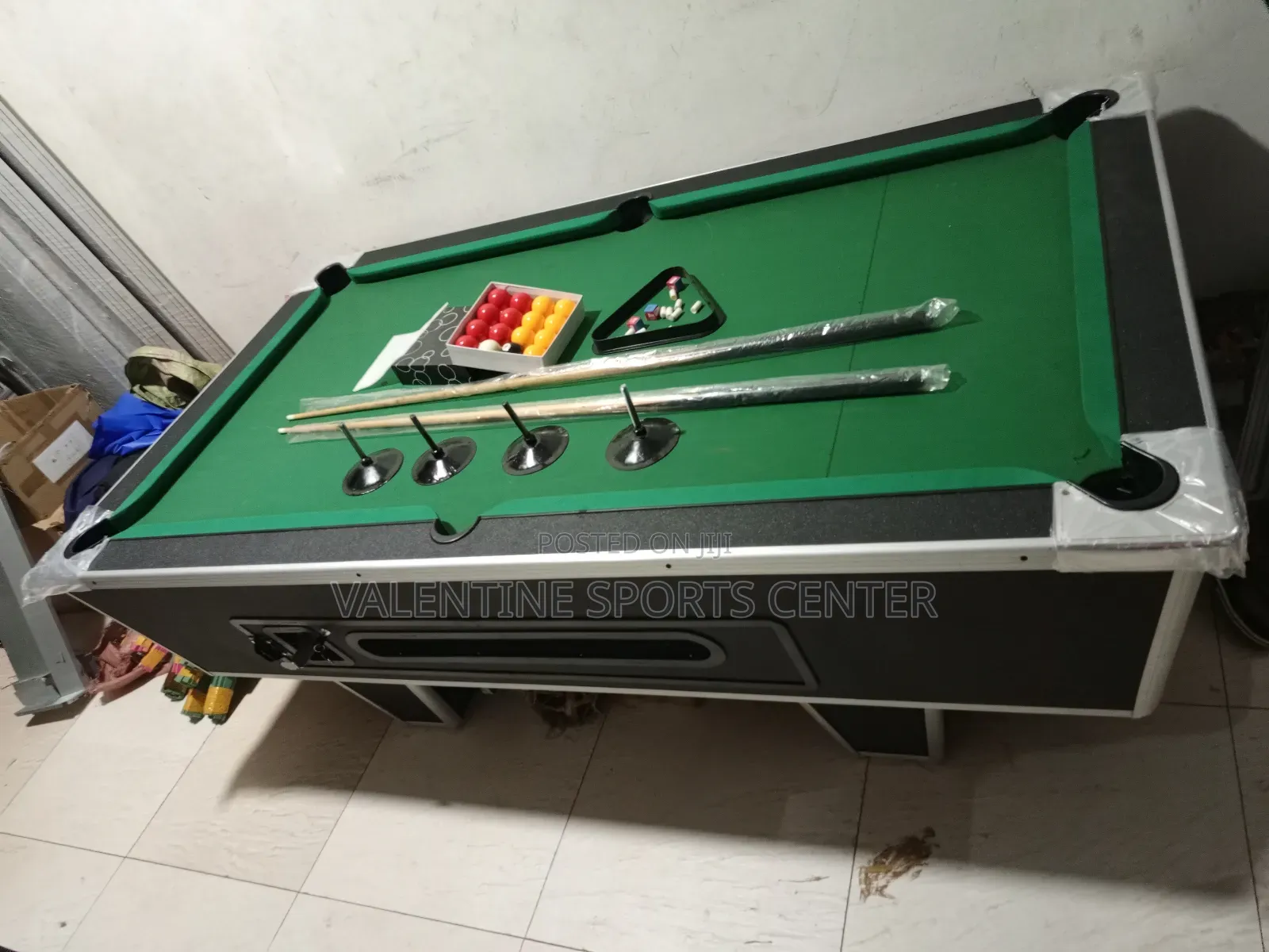 Clothes for Pool Balls 2 Pics Cue Stick for Pool Table Full