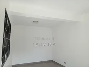 2bdrm Chalet in Kololo Property, Central Division for rent